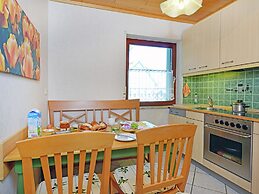 Quaint Apartment in Eimelrod Near Lake and Water Sports