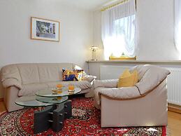 Quaint Apartment in Eimelrod Near Lake and Water Sports