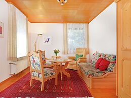 Quaint Apartment in Eimelrod Near Lake and Water Sports