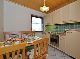 Quaint Apartment in Eimelrod Near Lake and Water Sports