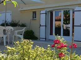 Apartment in Montbrun-les-bains Near Forest
