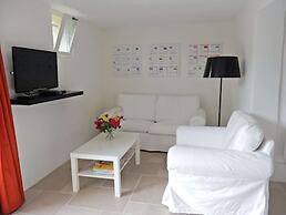Apartment in Montbrun-les-bains Near Forest
