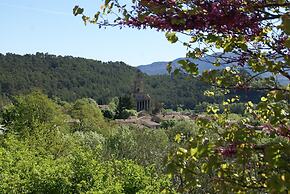 Apartment in Montbrun-les-bains Near Forest