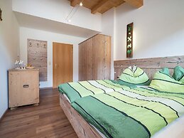 Cozy Feel Good Holiday Apartment in Leogang