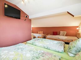 Cozy Feel Good Holiday Apartment in Leogang