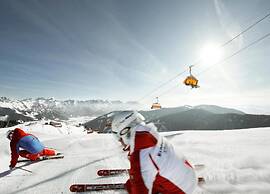 Cozy Feel Good Holiday Apartment in Leogang