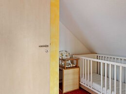 Restful Holiday Home in Kalkhorst Near Beach, City Centre