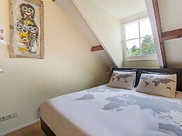 Picturesque Holiday Home in Oldenzaal With Jacuzzi