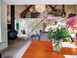 Picturesque Holiday Home in Oldenzaal With Jacuzzi