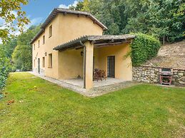 Spacious Villa in Sermugnano With Private Swimming Pool