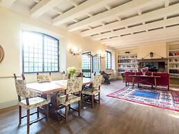 Spacious Villa in Sermugnano With Private Swimming Pool