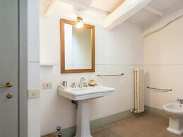Spacious Villa in Sermugnano With Private Swimming Pool