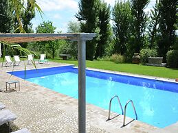 Spacious Villa in Sermugnano With Private Swimming Pool