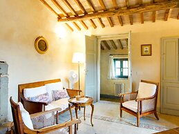 Spacious Villa in Sermugnano With Private Swimming Pool