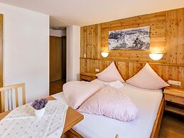 Comfortable Apartment in Langenfeld With ski Storage