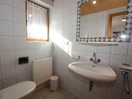 Comfortable Apartment in Langenfeld With ski Storage