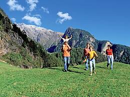 Comfortable Apartment in Langenfeld With ski Storage