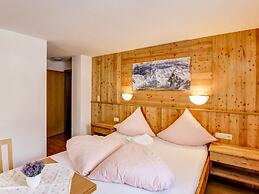 Comfortable Apartment in Langenfeld With ski Storage