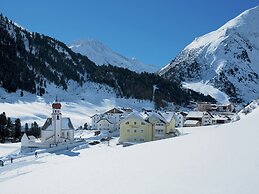 Comfortable Apartment in Langenfeld With ski Storage