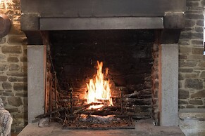 Farmhouse in Apecchio With Swimming Pool, Terrace, Garden