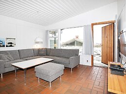 6 Person Holiday Home on a Holiday Park in Gilleleje