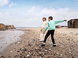 6 Person Holiday Home on a Holiday Park in Gilleleje