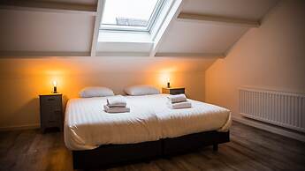 Cozy Holiday Home in Vrouwenpolder Close to the Beach