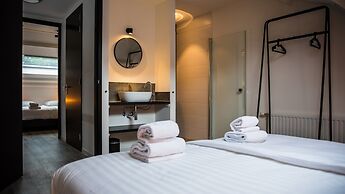 Cozy Holiday Home in Vrouwenpolder Close to the Beach