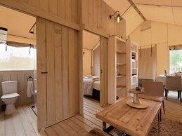 Holiday Home in West Flanders With Garden and Bubble Bath