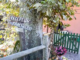 Holiday Home in Canossa With Swimming Pool, Garden, Barbecue
