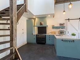 Family House With an Ideal Location, Private Terrace, Garden and Sauna