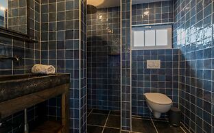 Family House With an Ideal Location, Private Terrace, Garden and Sauna