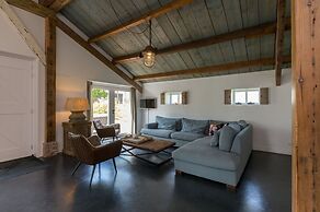 Family House With an Ideal Location, Private Terrace, Garden and Sauna