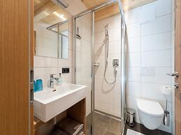 Luxury Chalet in Saalbach-hinterglemm With Sauna