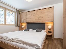 Luxury Chalet in Saalbach-hinterglemm With Sauna