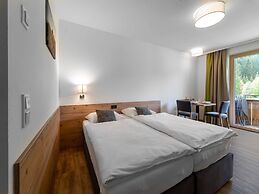 Luxury Chalet in Saalbach-hinterglemm With Sauna