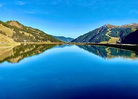 Luxury Chalet in Saalbach-hinterglemm With Sauna