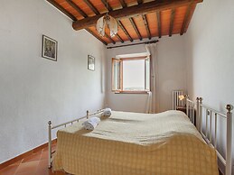 Idyllic Farmhouse in Gambassi Terme-fi With Swimming Pool