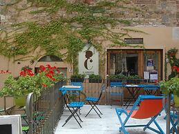 Idyllic Farmhouse in Gambassi Terme-fi With Swimming Pool