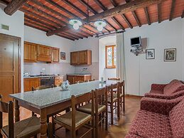 Idyllic Farmhouse in Gambassi Terme-fi With Swimming Pool