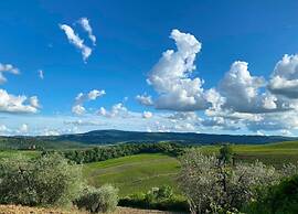 Idyllic Farmhouse in Gambassi Terme-fi With Swimming Pool