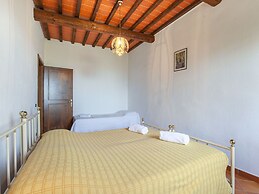 Idyllic Farmhouse in Gambassi Terme-fi With Swimming Pool