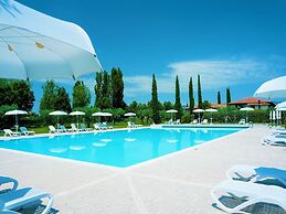 Pleasant Apartment in Santa Maria Degli Angeli With Pool