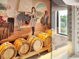 Pleasant Apartment in Santa Maria Degli Angeli With Pool