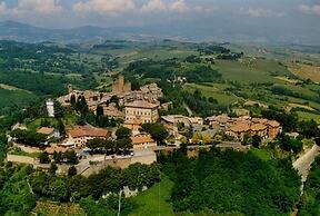 Cosy Farmhouse in Proceno With Swimming Pool