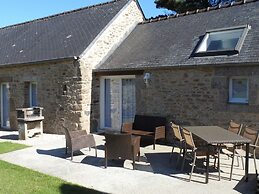 Peaceful Holiday Home in Plouguin With Indoor Pool