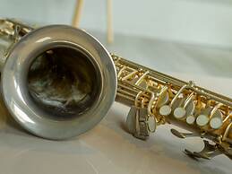 Peaceful Holiday Home in Plouguin With Indoor Pool