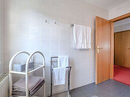 Modern Apartment in Schwalefeld With Garden