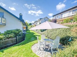 Modern Apartment in Schwalefeld With Garden