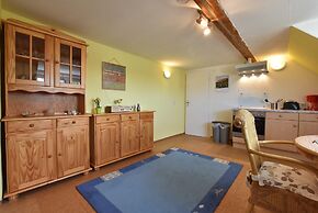 Comfortable Apartment Near Insel Poel